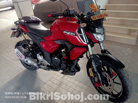 Yahama FZS V3, Model 2021 .Reg 2021